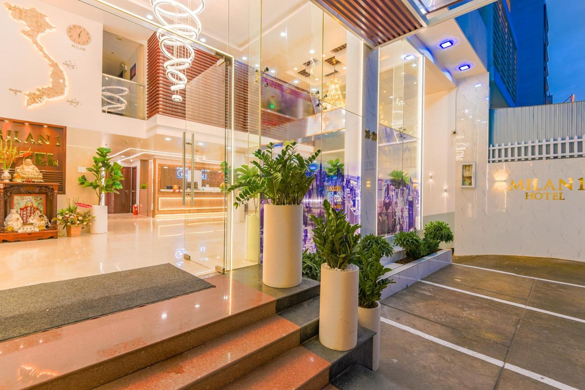 Milan 1 Hotel Ho Chi Minh City Exterior photo